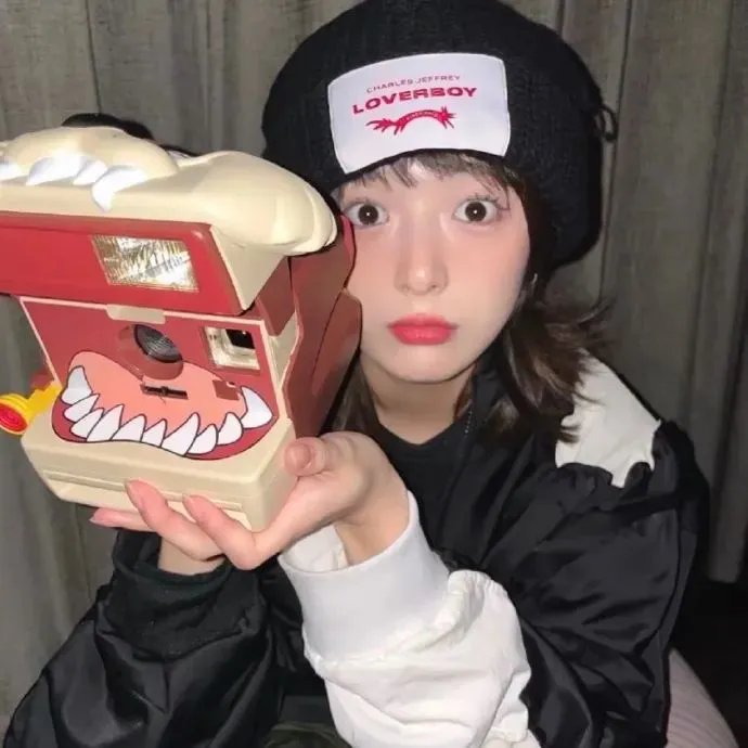 牠